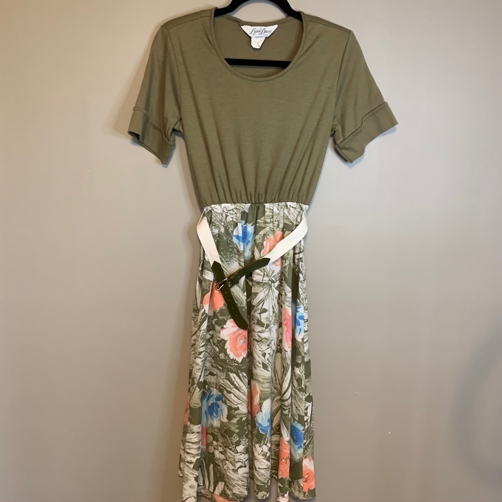 Vintage Dress Green Floral Skirt Lynn Davis XS Belted Gathered Waist Garden Core